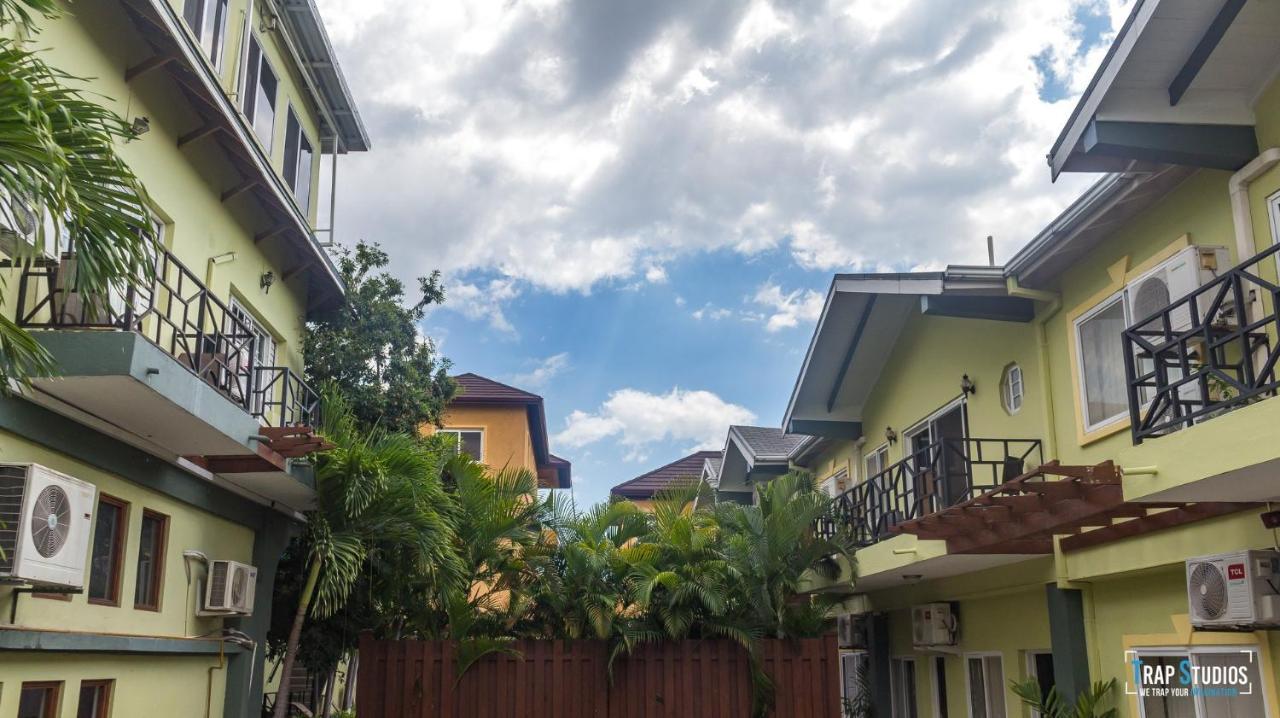 Christar Villas Hotel キングストン エクステリア 写真