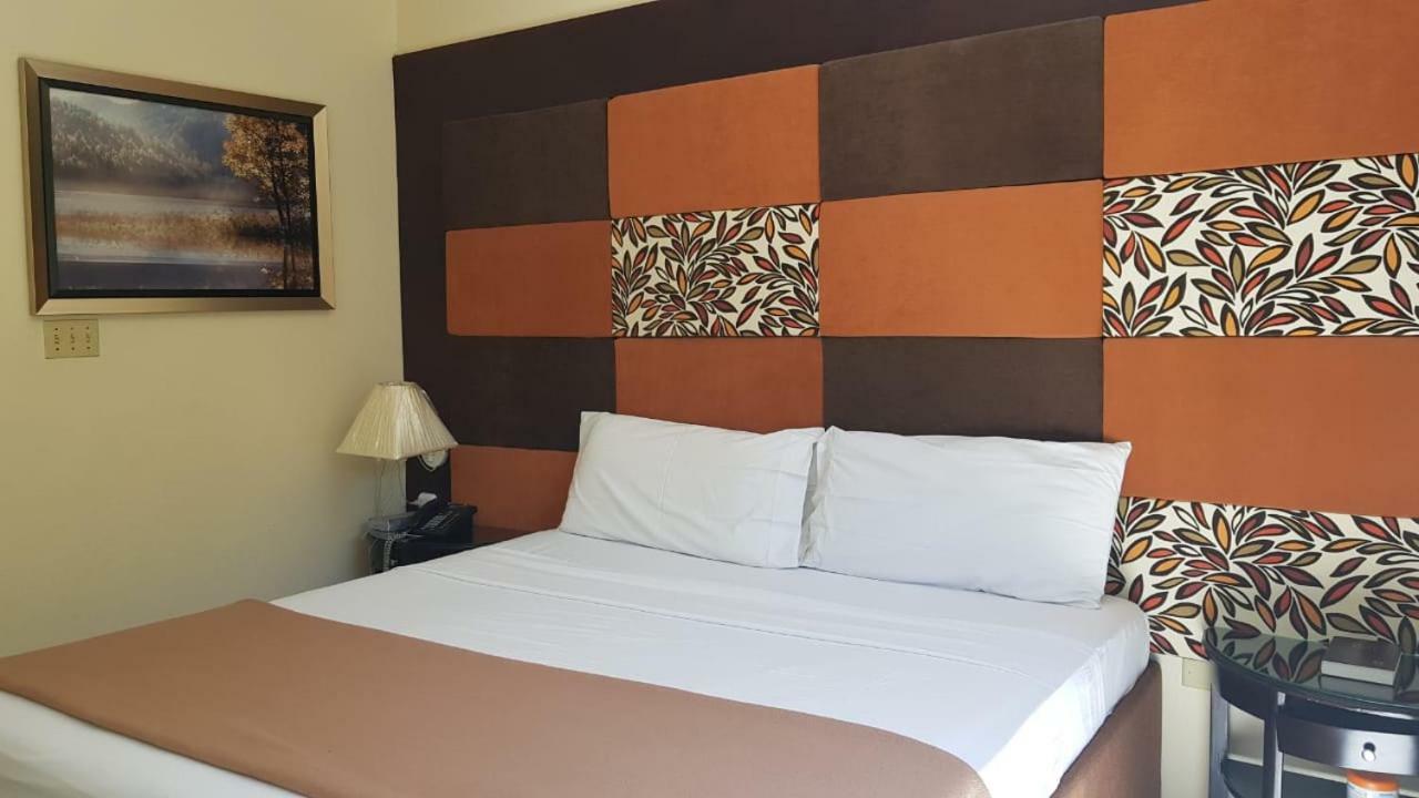 Christar Villas Hotel キングストン エクステリア 写真